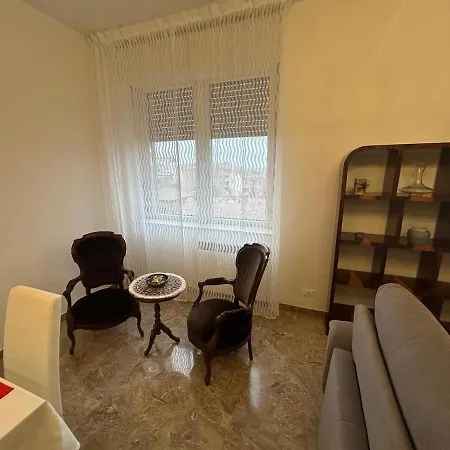 Luxury House San Felice Apartmán *