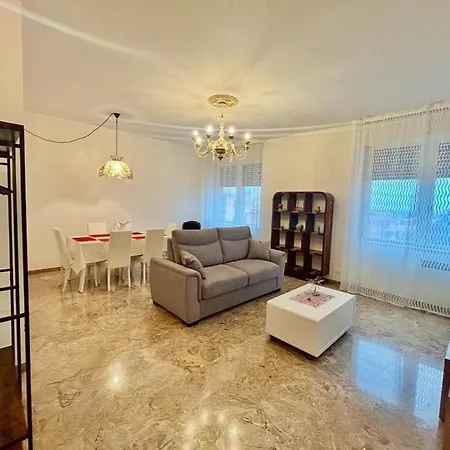 Luxury House San Felice Appartamento *