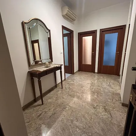 Luxury House San Felice Apartment Bologna